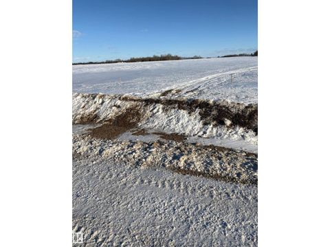 TWP RD 551 County Road 245 Rural Sturgeon County AB T8T1N9