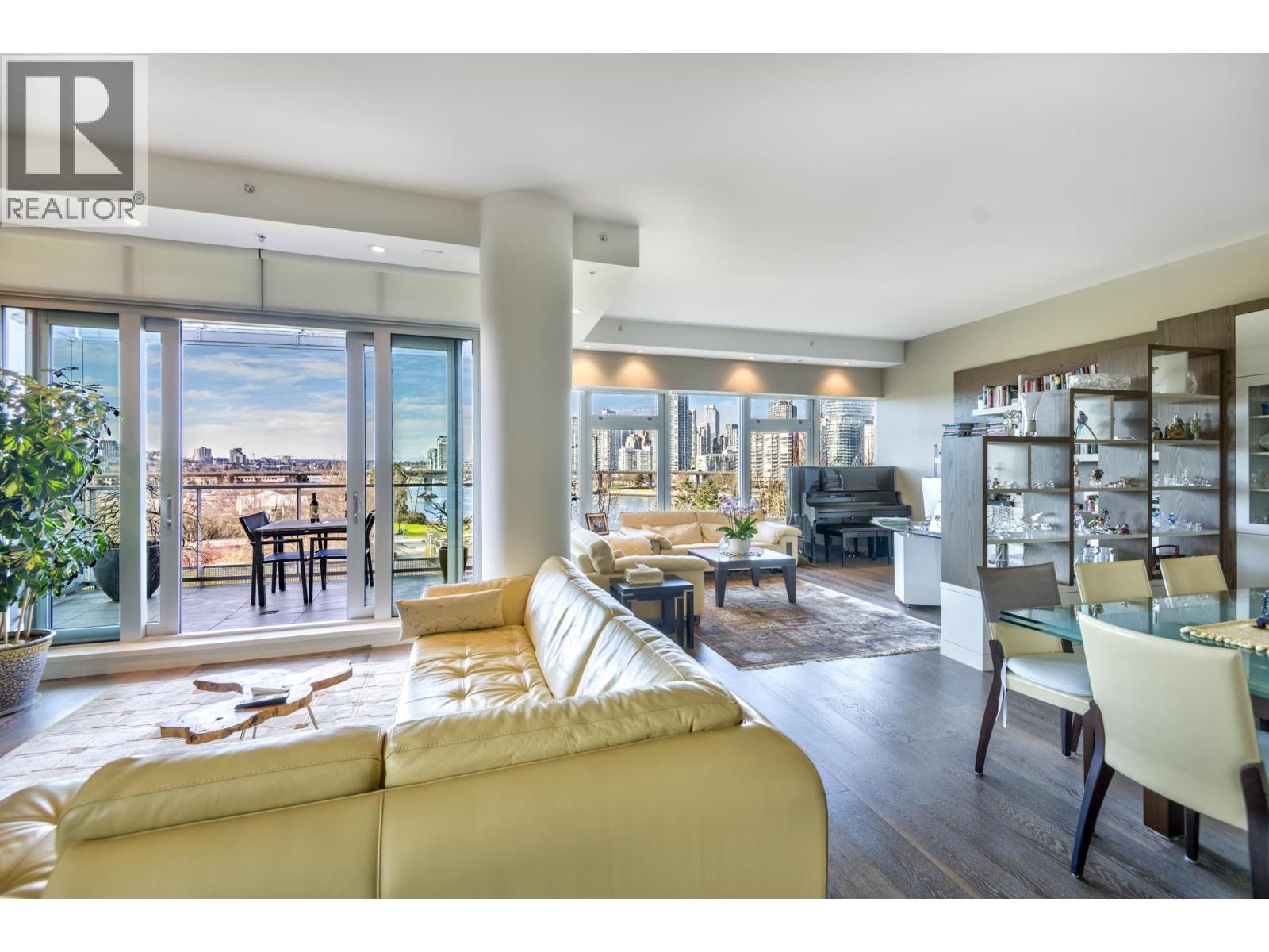 504 181 ATHLETES WAY