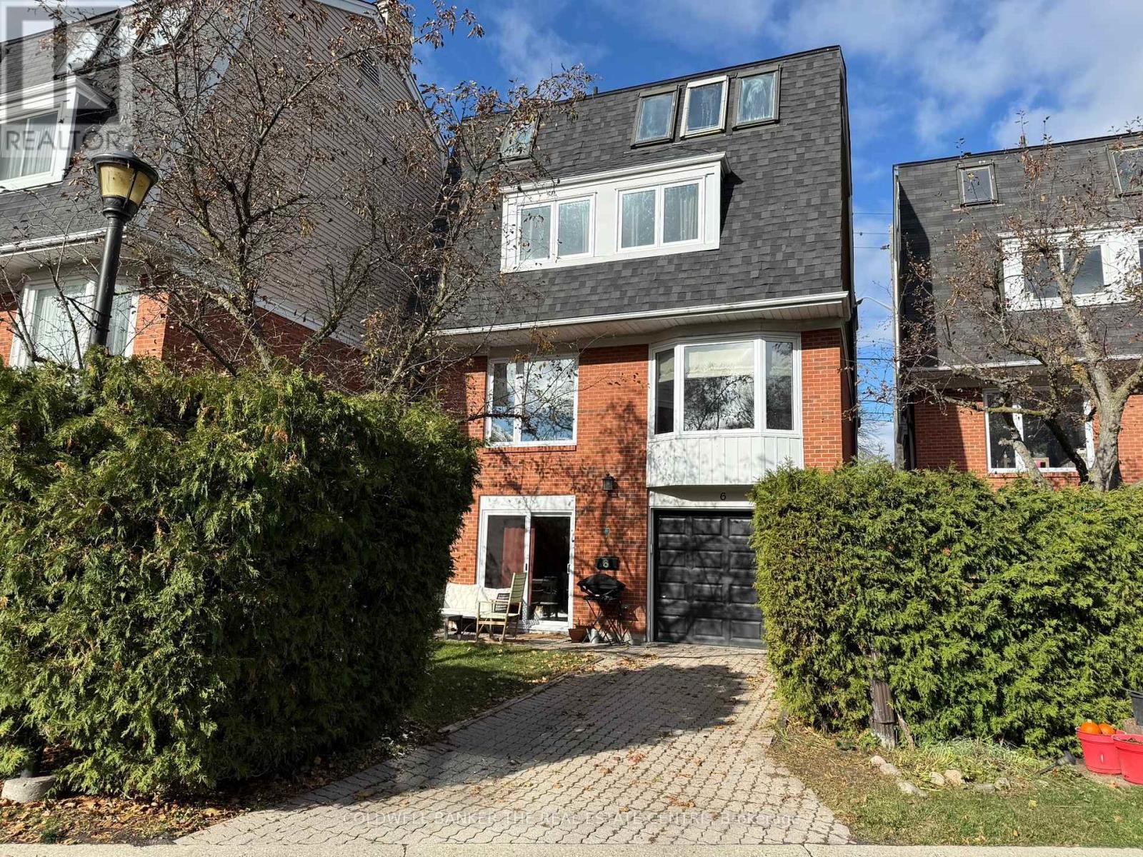 Photo 1 of 40 — 6 - 45 BIRCHMOUNT ROAD Unit 6, Toronto (Birchcliffe-Cliffside), ON M1N3J5