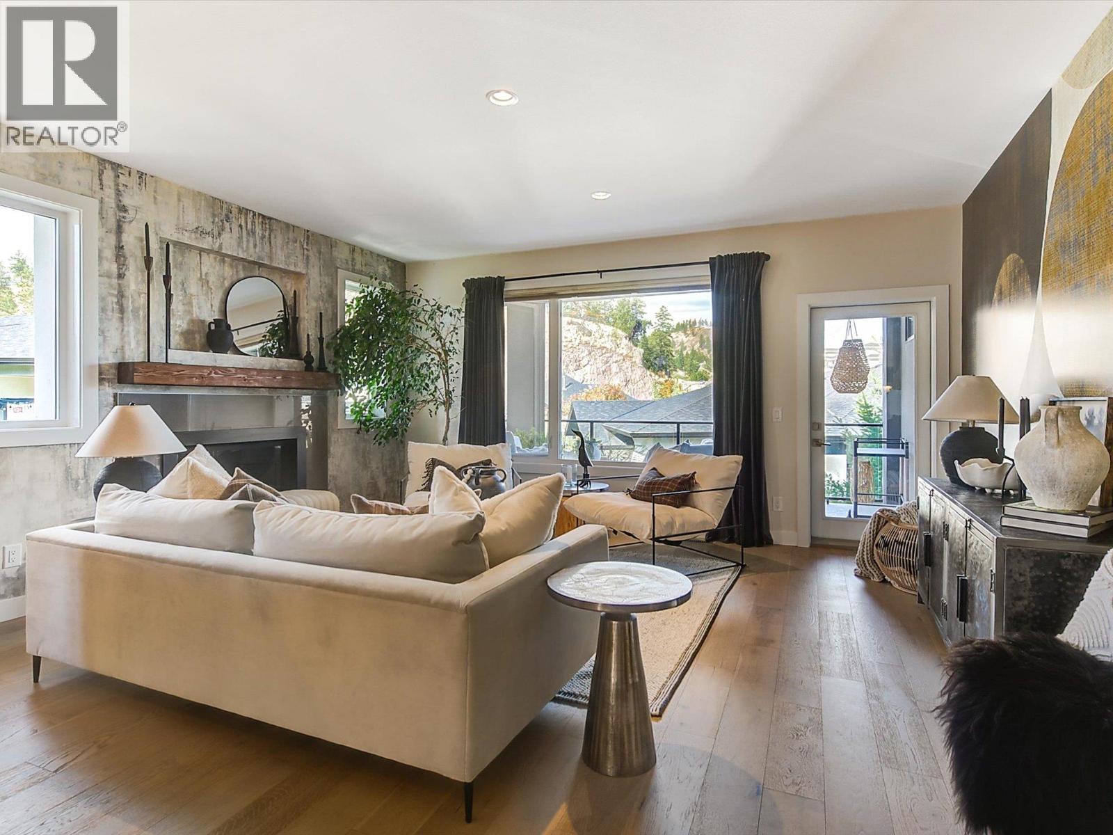 1349 Rocky Point Drive Unit# 5