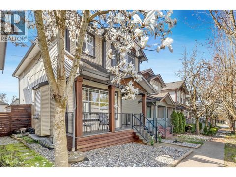 24326 102B AVENUE Maple Ridge BC V2W1Y2