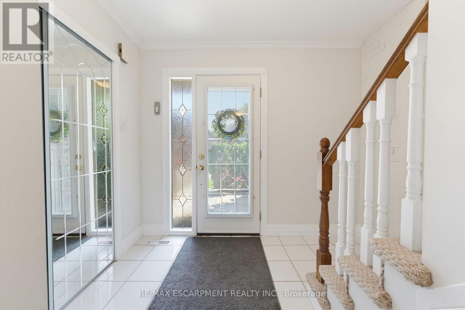 620 FORESTWOOD CRESCENT