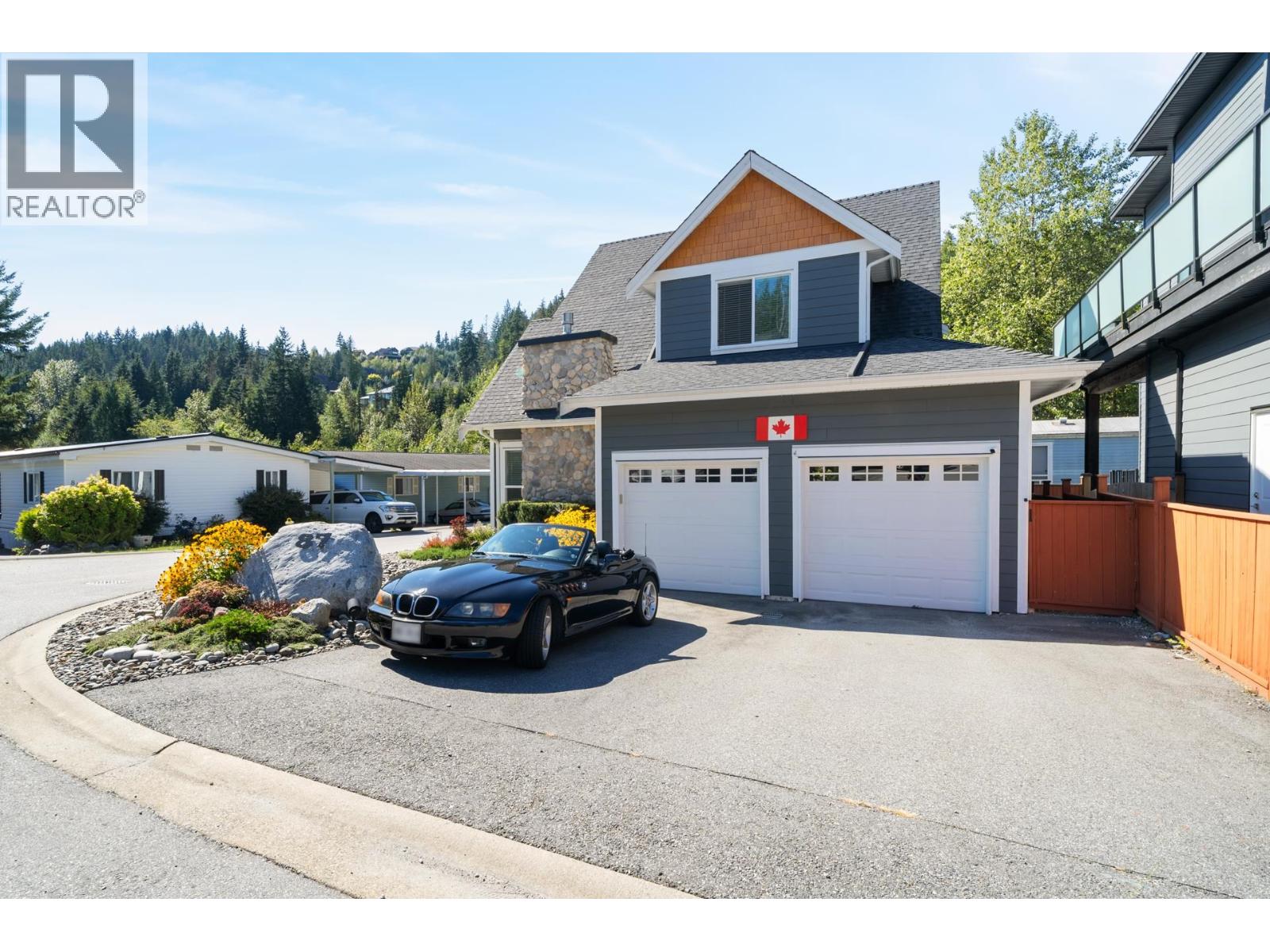 87 3295 SUNNYSIDE ROAD