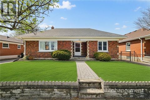 77 TENTH Avenue Brantford ON N3S1G5