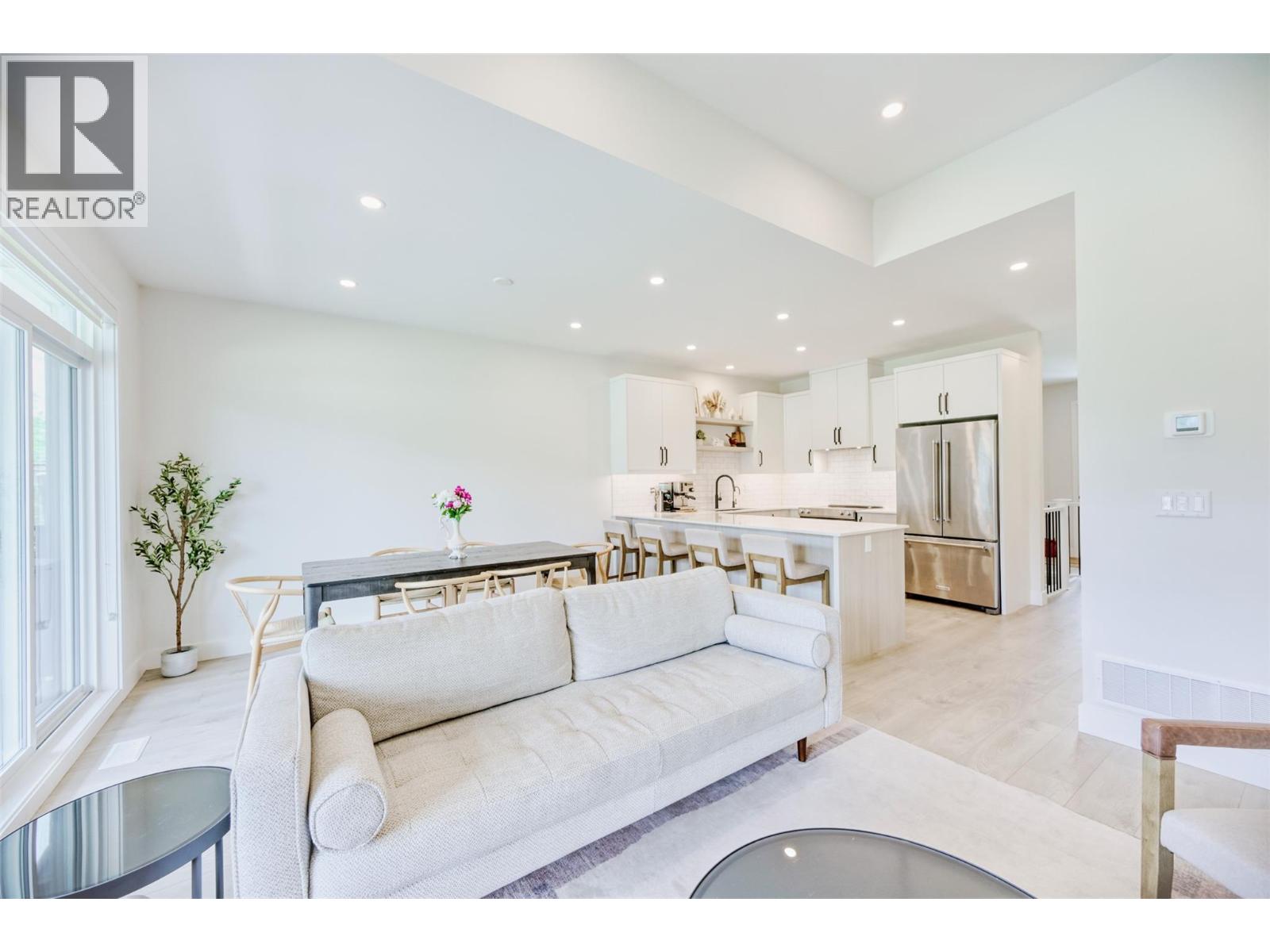 8000 Vedette Drive Unit# 10
