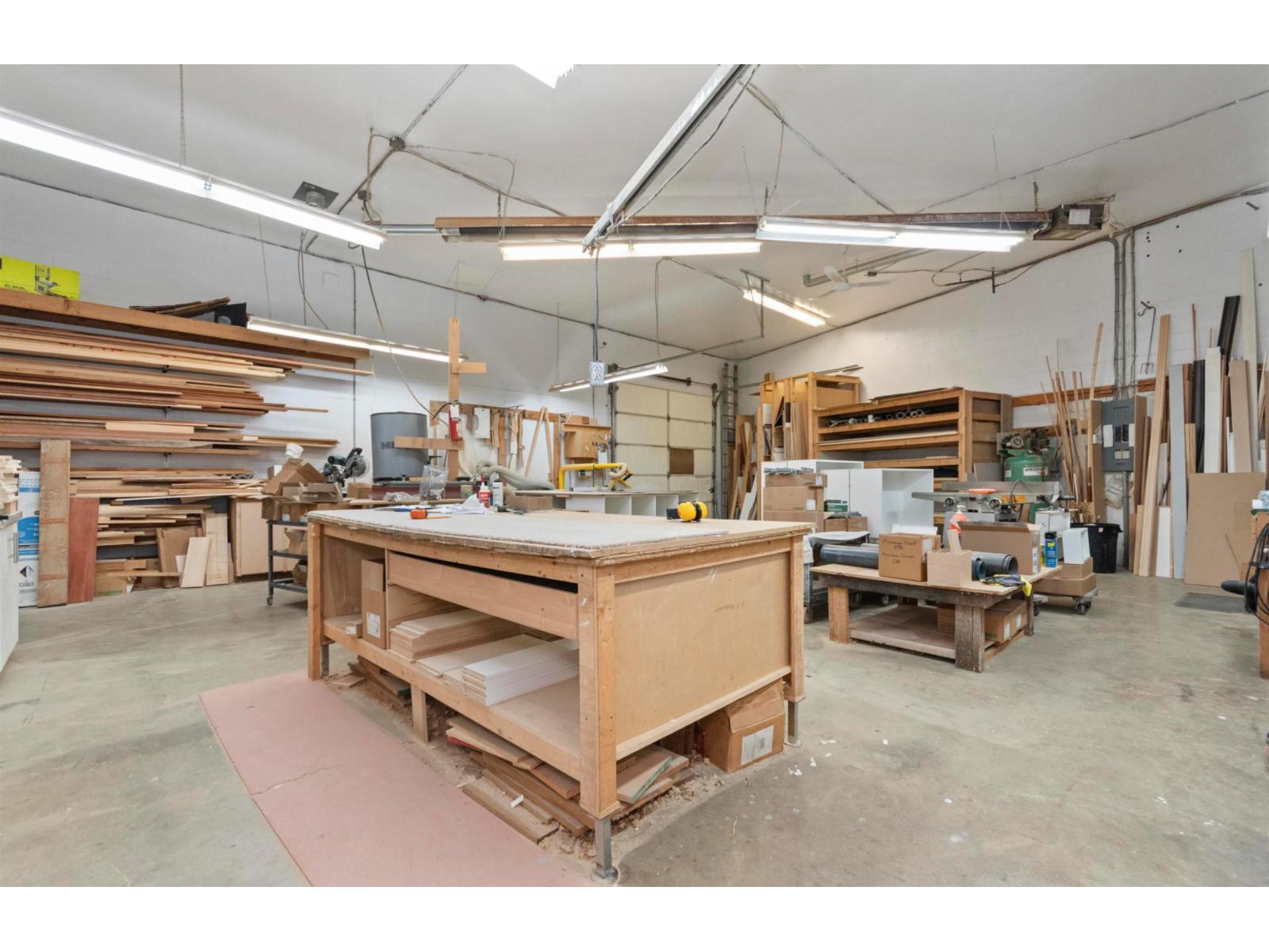 45831 RAILWAY AVENUE|Chilliwack Downtown