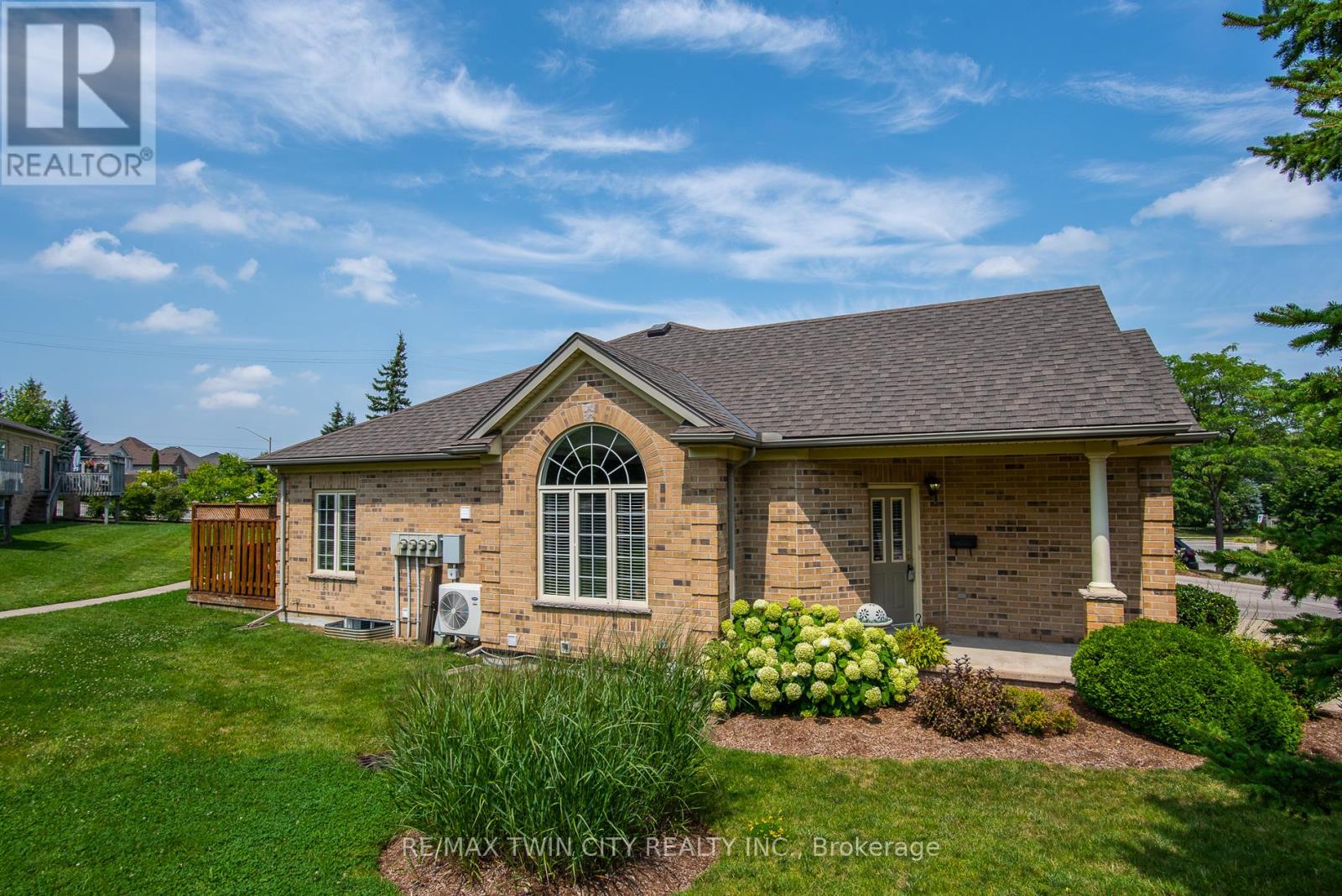 21 - 545 LAURELWOOD DRIVE