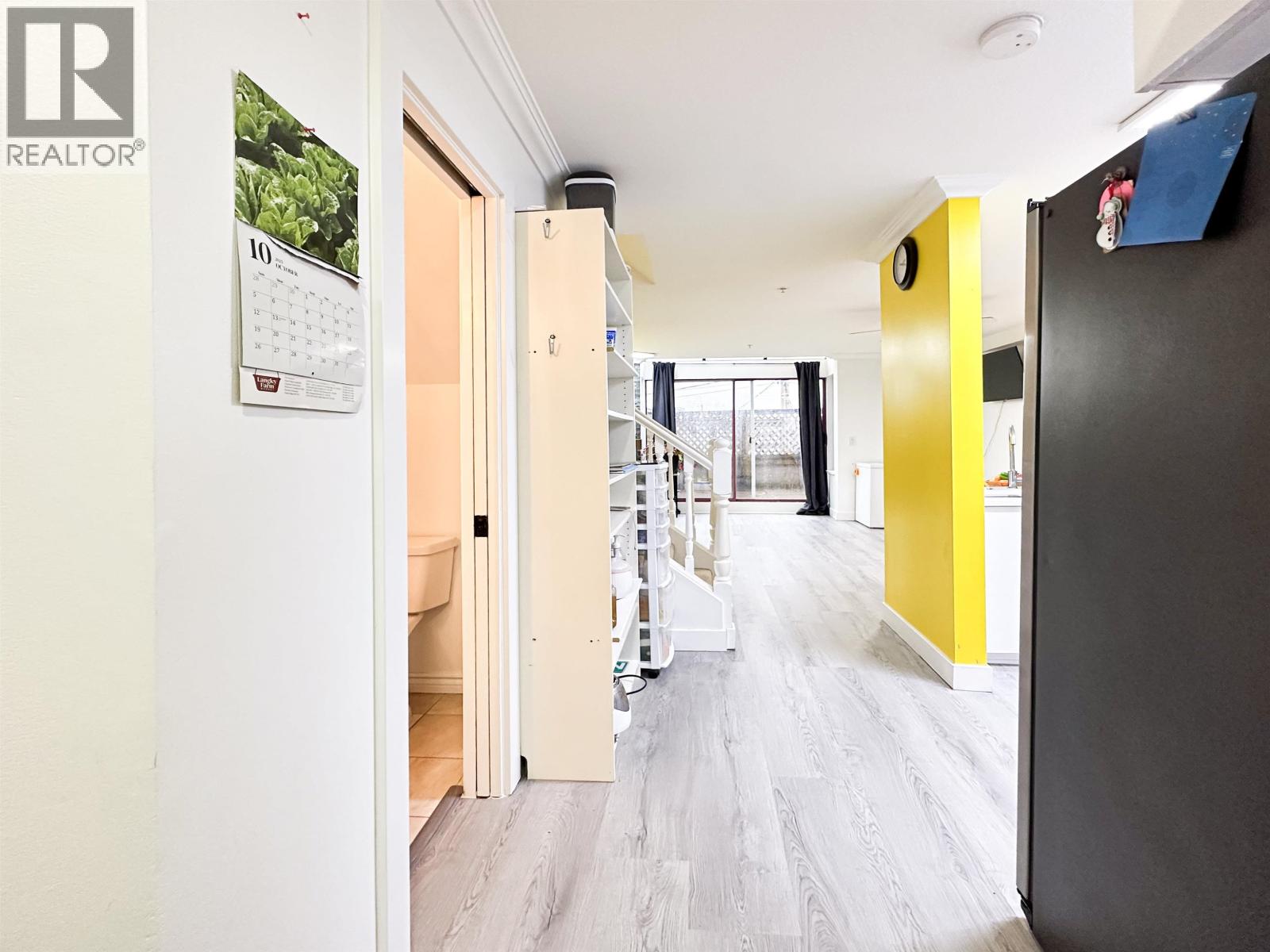 211 22356 MCINTOSH AVENUE