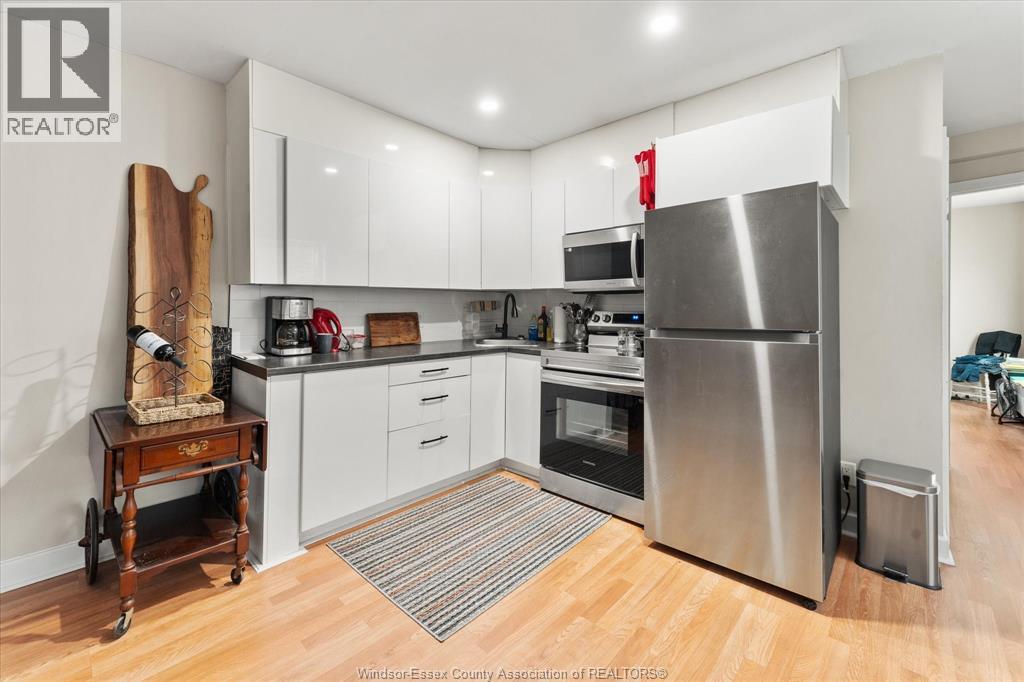 127 TALBOT STREET North Unit# 3