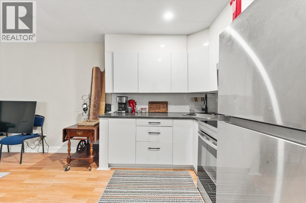 127 TALBOT STREET North Unit# 3