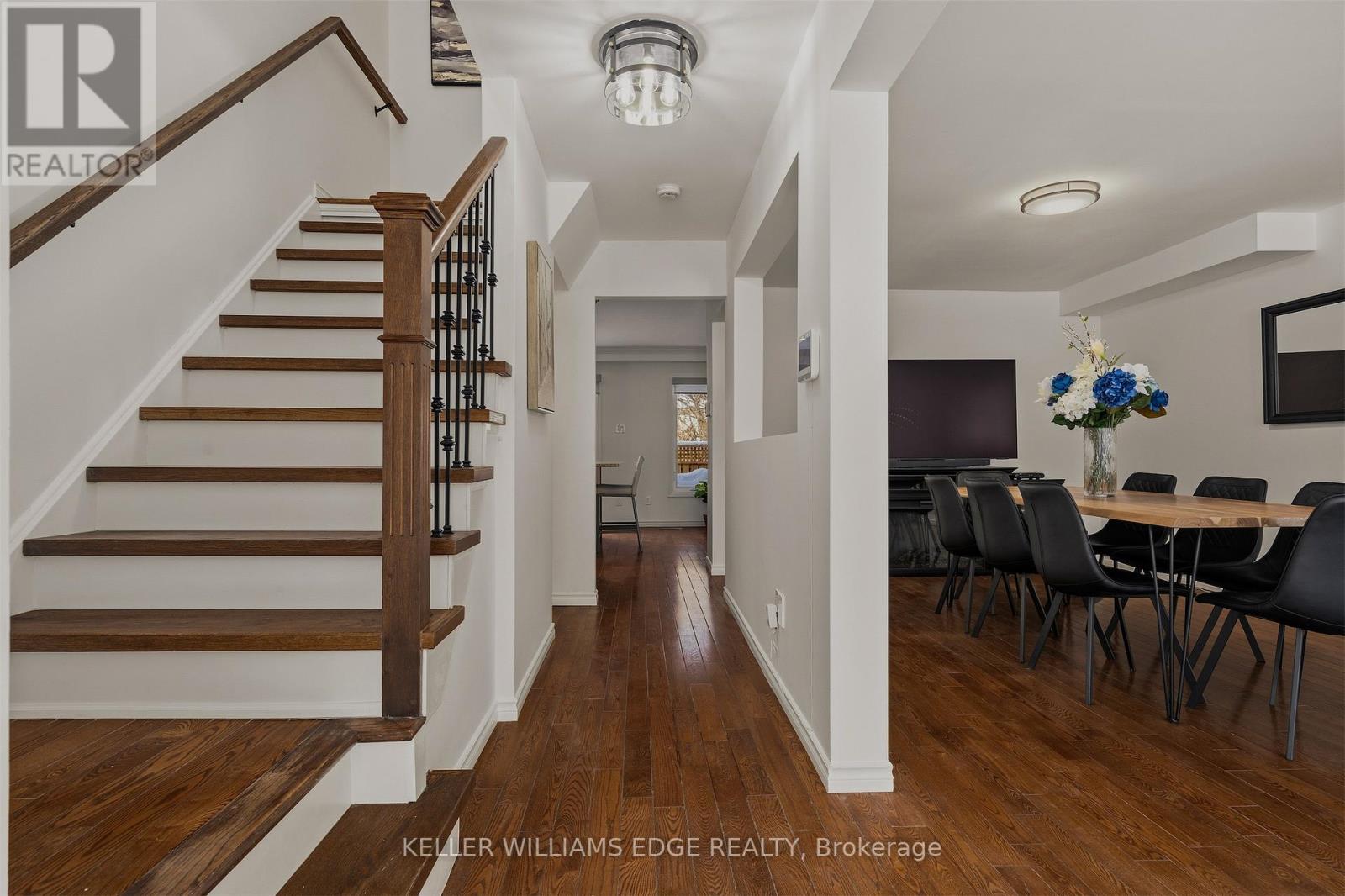 20 - 5255 LAKESHORE ROAD
