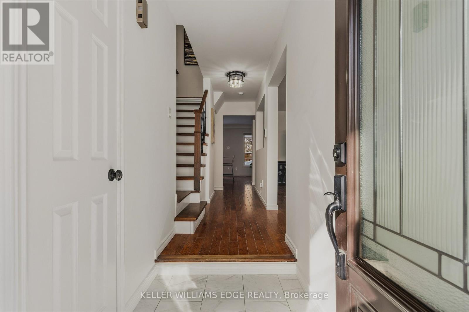 20 - 5255 LAKESHORE ROAD