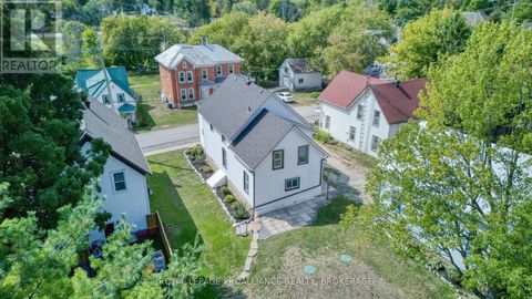 13 KINGSTON STREET Rideau Lakes ON K0G1E0