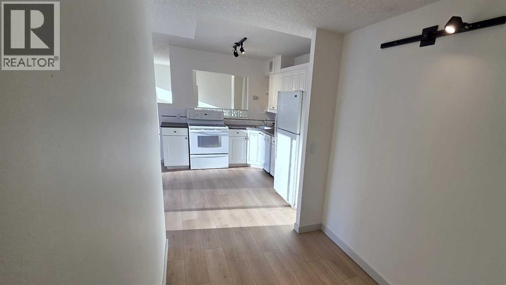 309, 738 3 Avenue SW