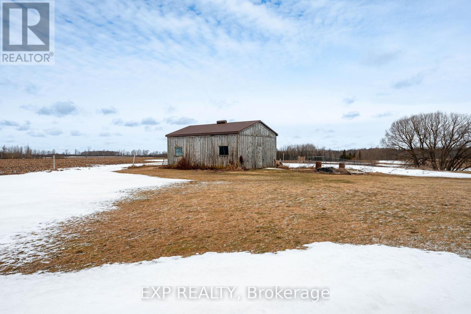 43695 SOUTHGATE ROAD 4 ROAD