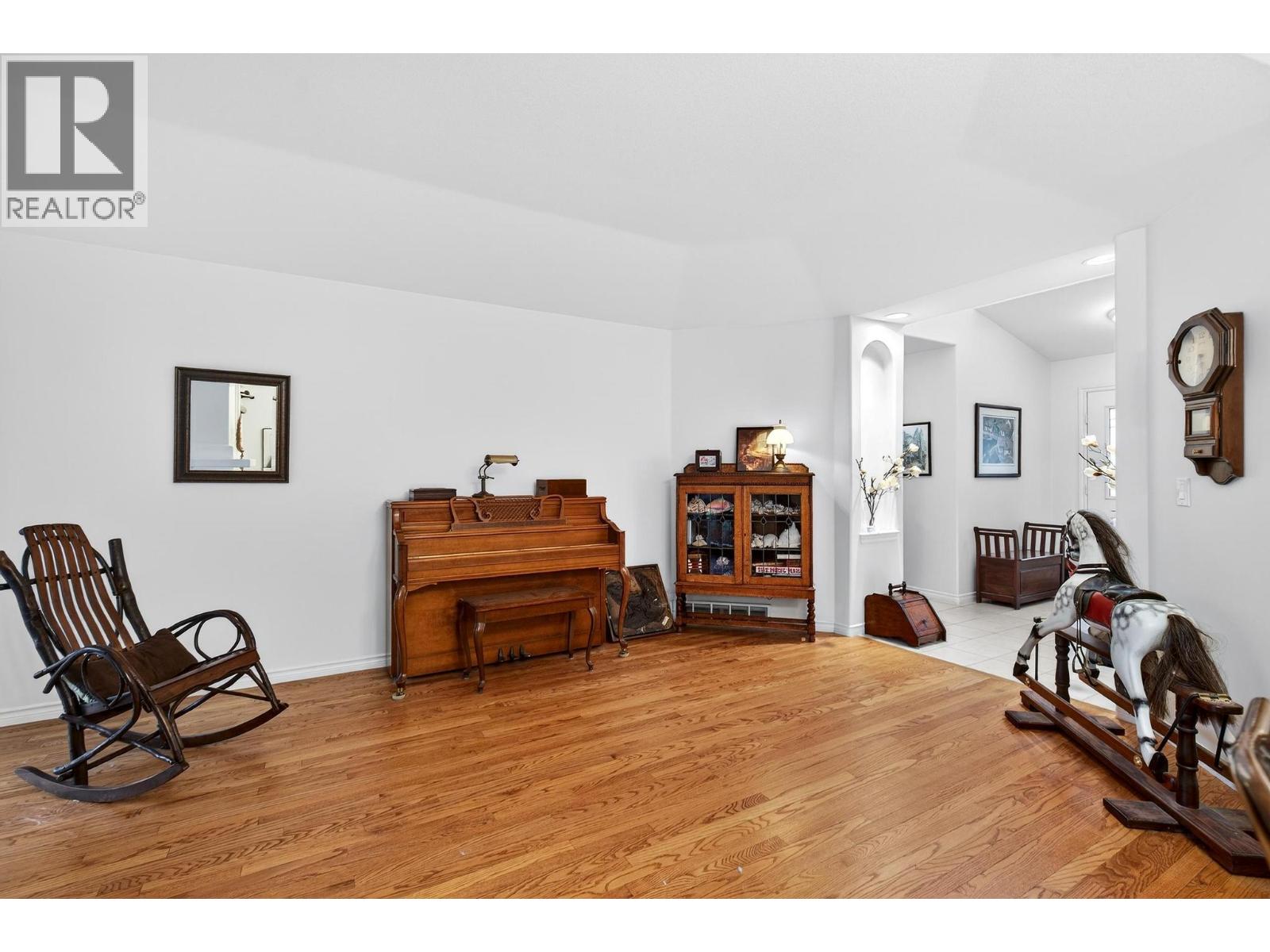 3889 Gallaghers Grange