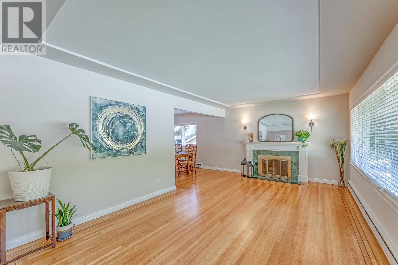 923 PROSPECT AVENUE