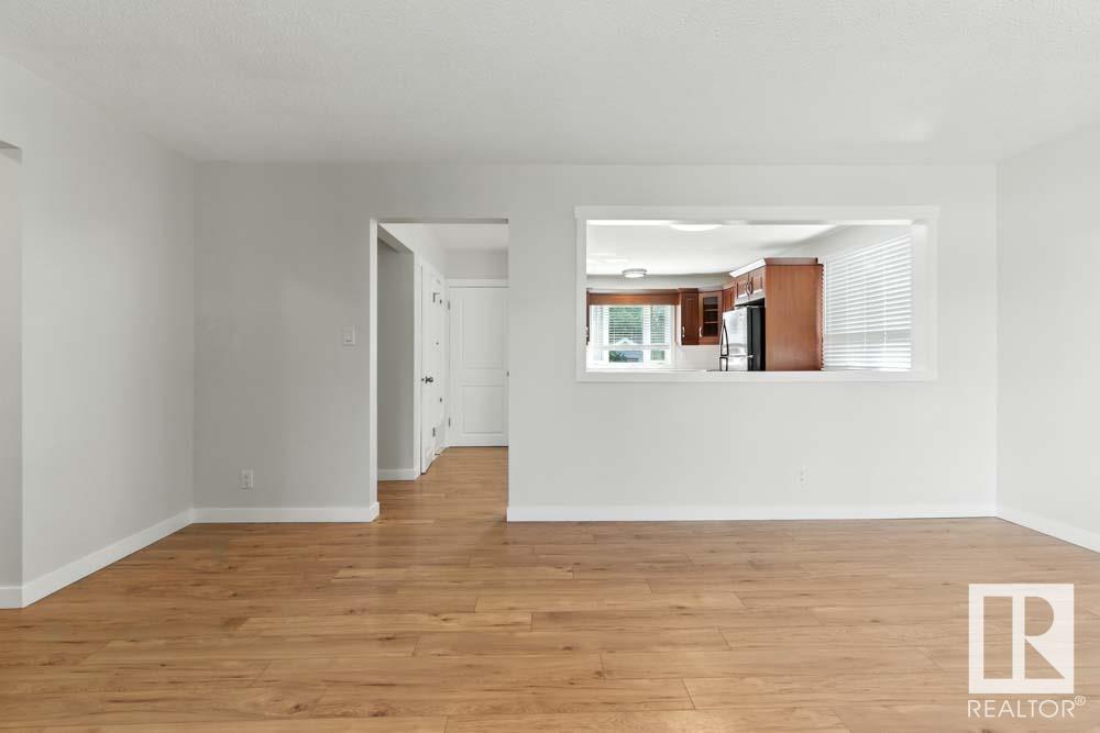 8023 134A AV NW