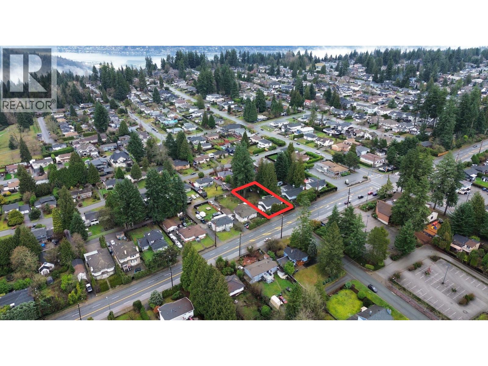 939 COMO LAKE AVENUE