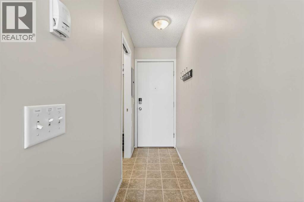 1319, 2371 eversyde Avenue SW