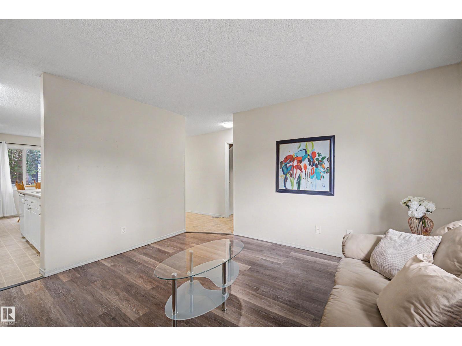 #198 11421 34 ST NW