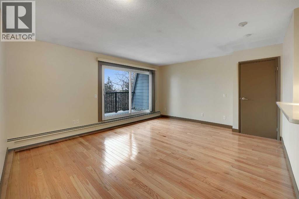 5302, 27 Grier Place NE