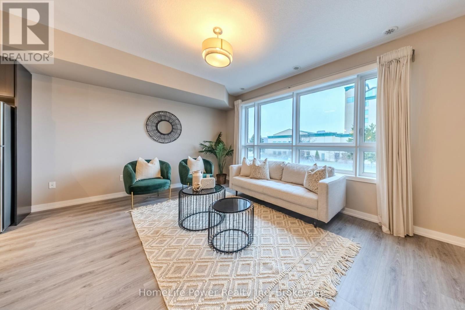 79 ESPLANADE LANE
