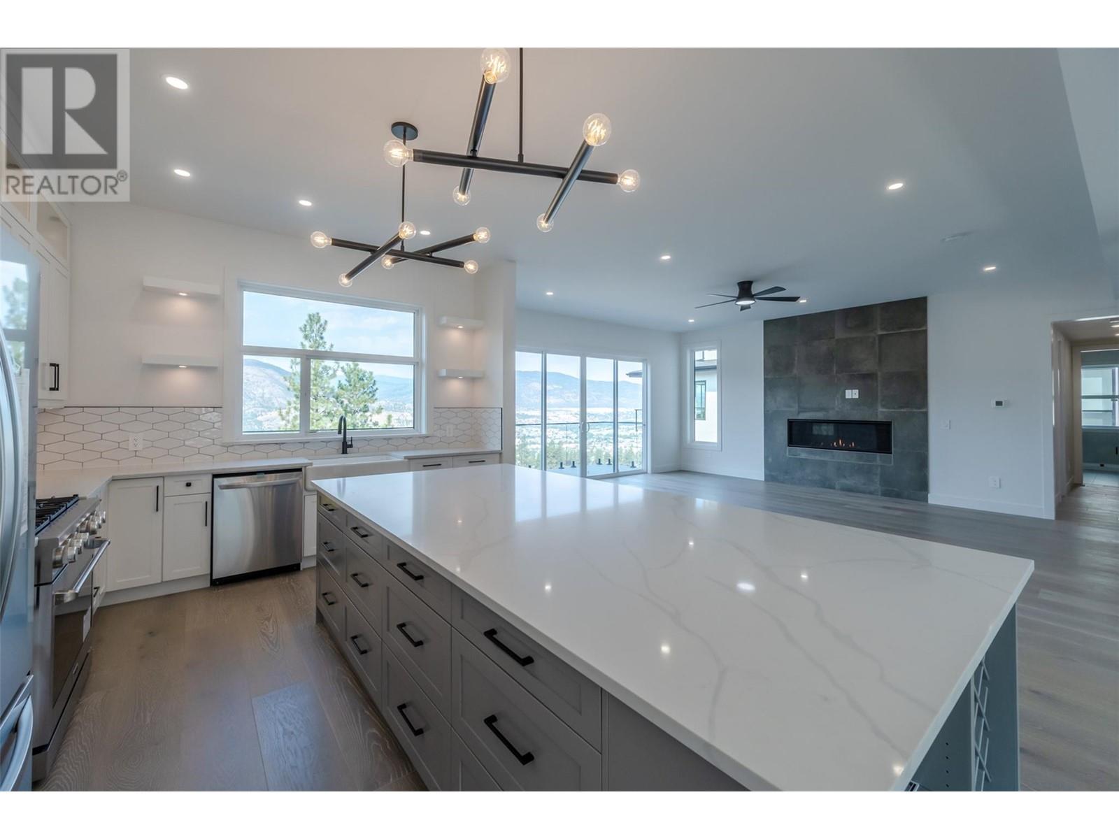 2895 Partridge Drive