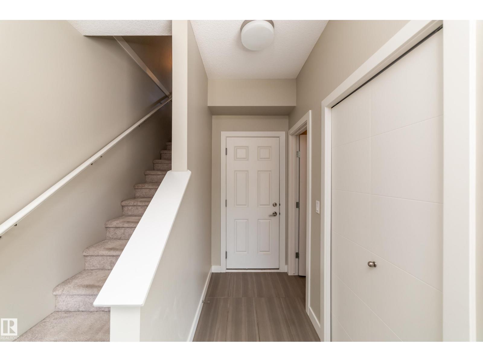 #22 2560 PEGASUS BV NW