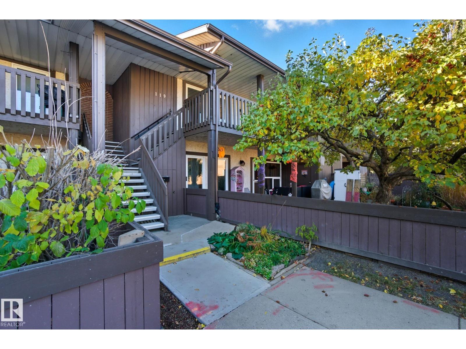 119 SURREY GARDENS GD NW