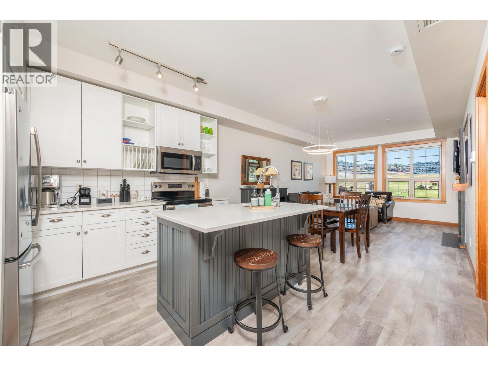 101 Village Centre Court Unit# 132 Lot# 3