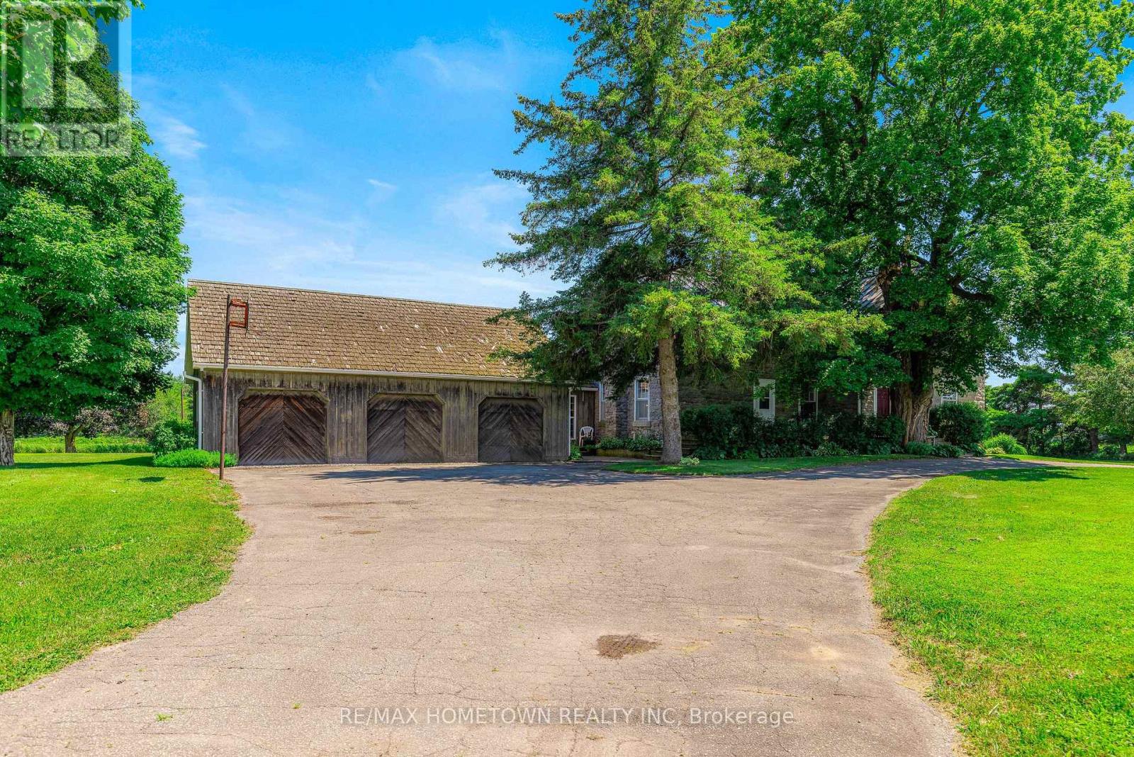 79 LEACOCK DRIVE