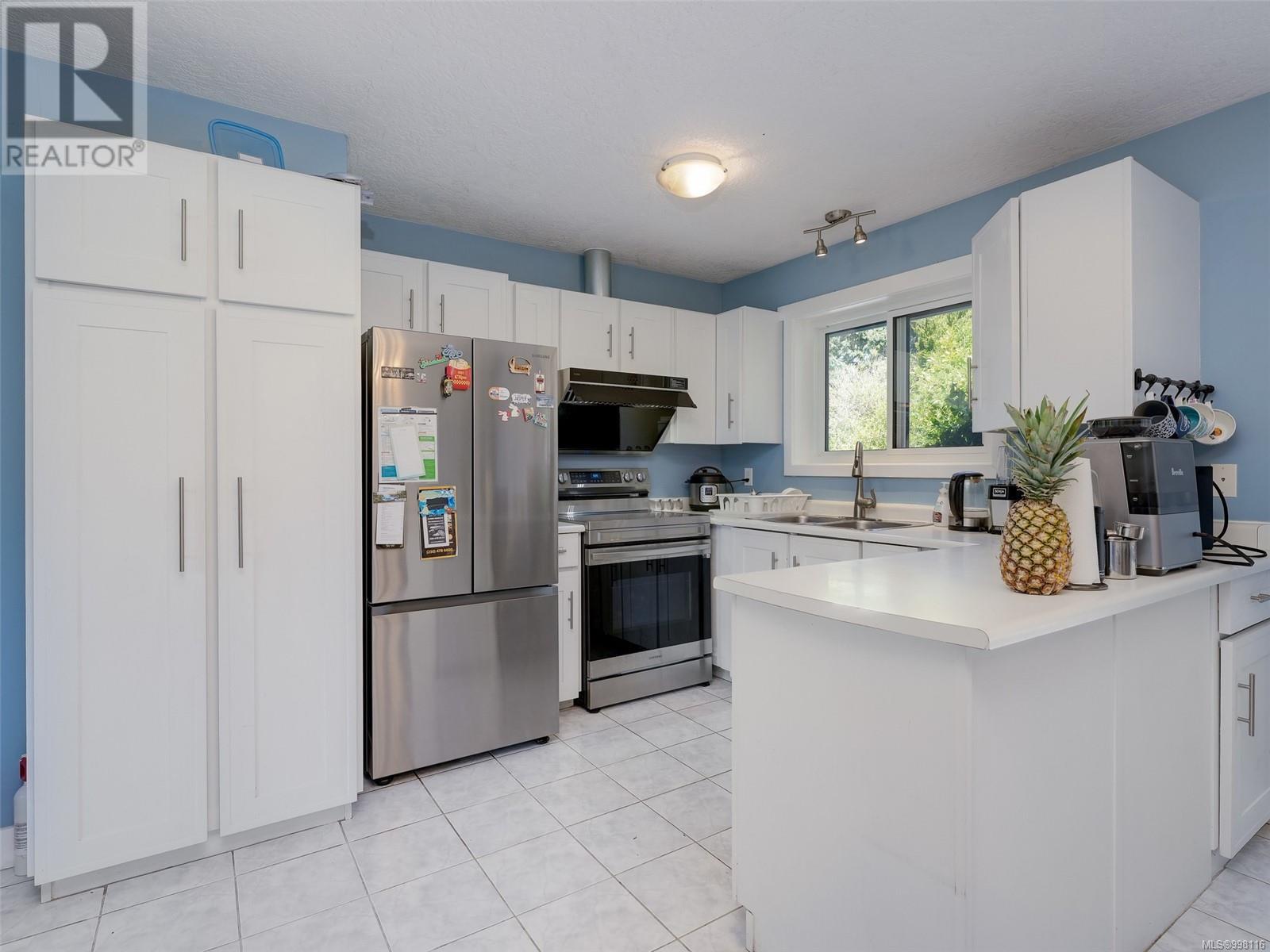 3343 Brenda Lane