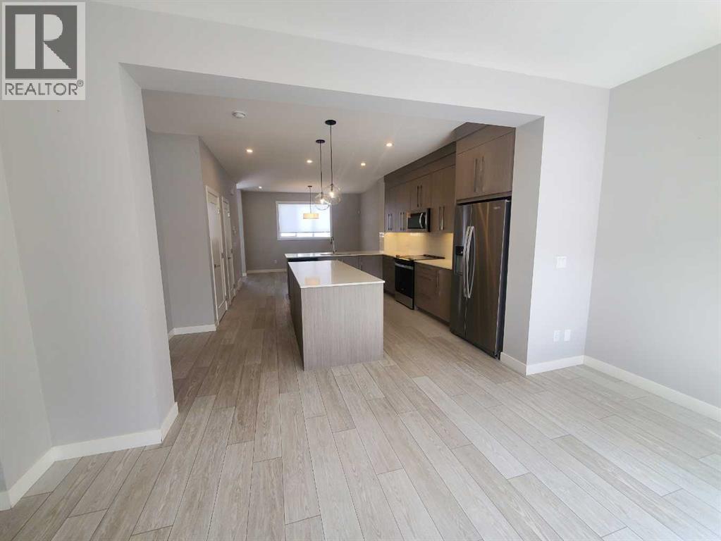 1045 West Lakeview Drive