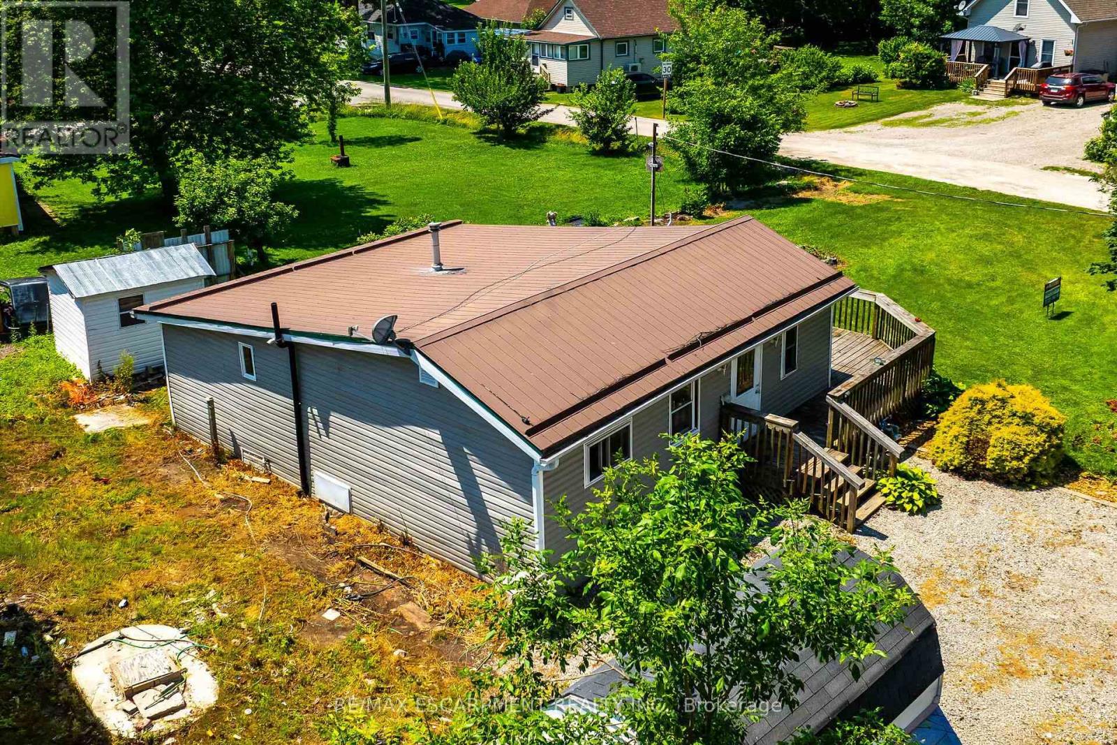 Photo 1 of 50 — 19 BARBARA DRIVE, Haldimand, ON N0A1L0