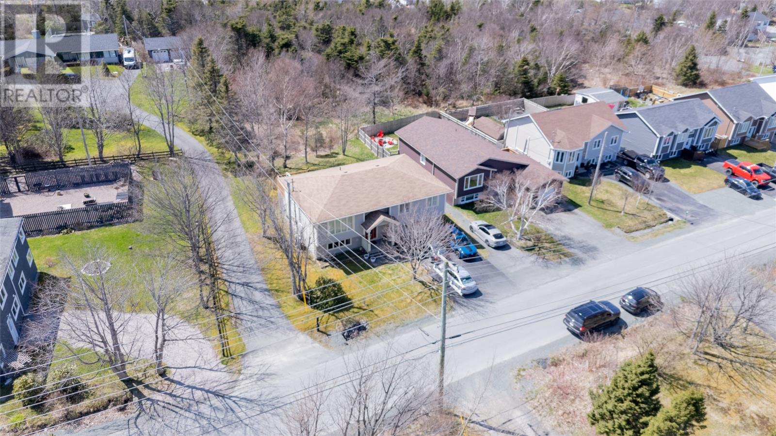 52 Middle Bight Road