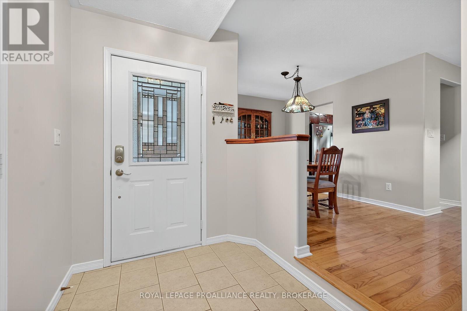 270 ELLESMEER AVENUE