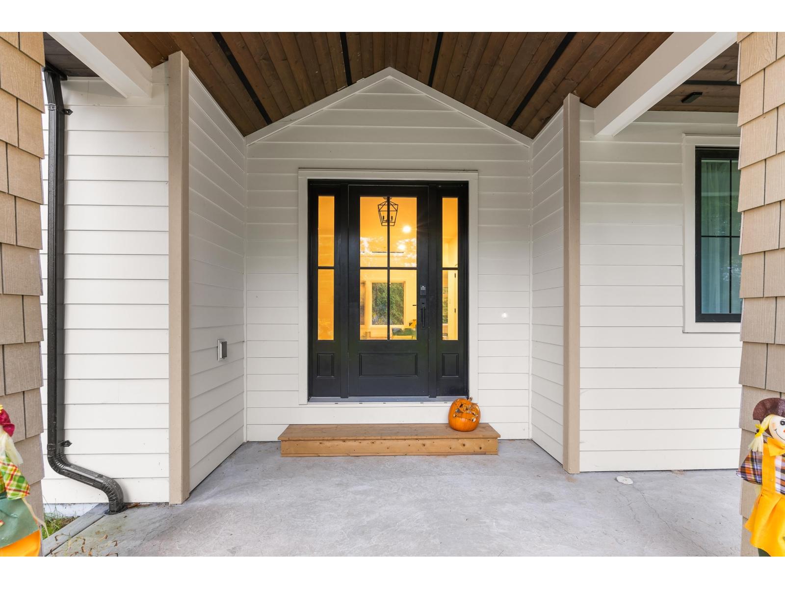 9756 DEWDNEY TRUNK ROAD