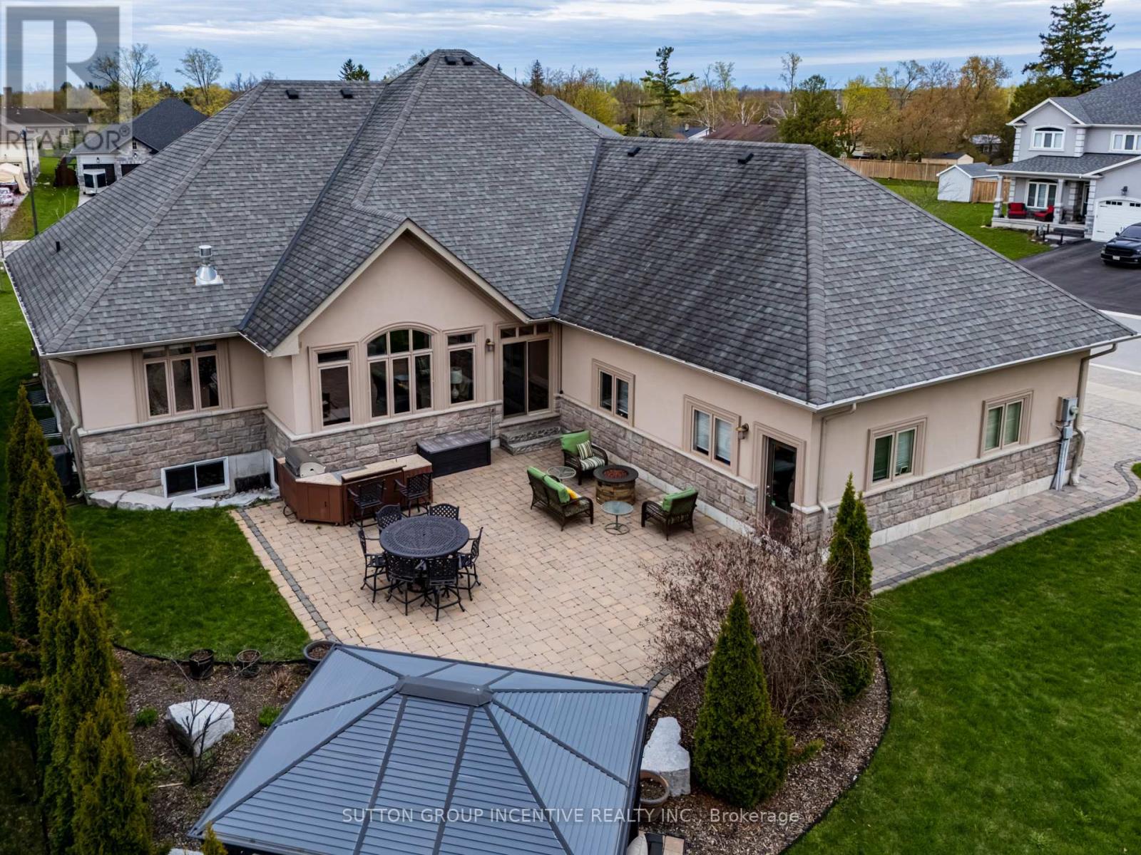 260 SUNNYBRAE AVENUE