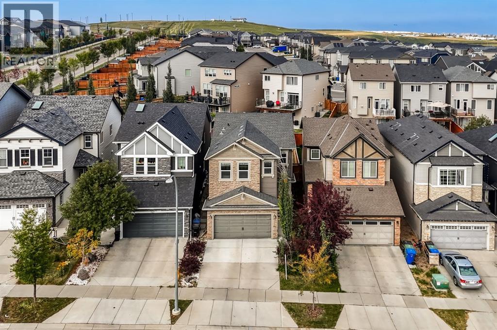 593 Nolan Hill Boulevard NW