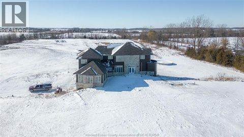 856 TALBOT Lakeshore ON N0R1K0