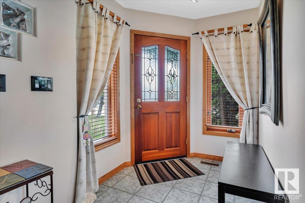 19 RHATIGAN EAST RD NW