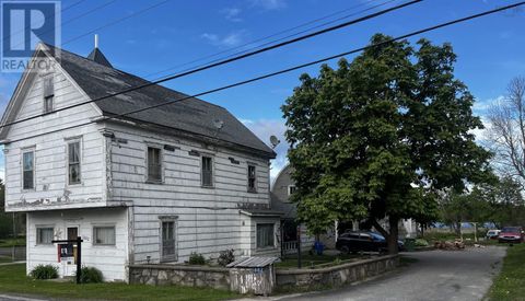 1882 Hibernia Road Caledonia NS B0T1B0