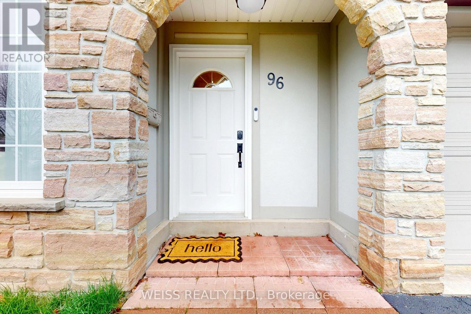 96 TUDOR GLEN CRESCENT