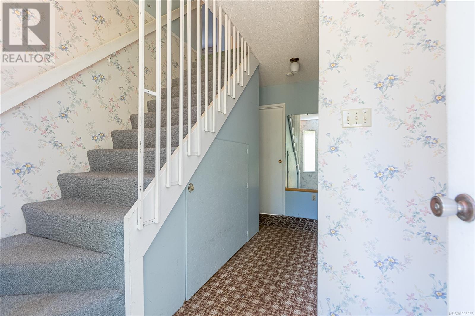 152 Cooper Pl