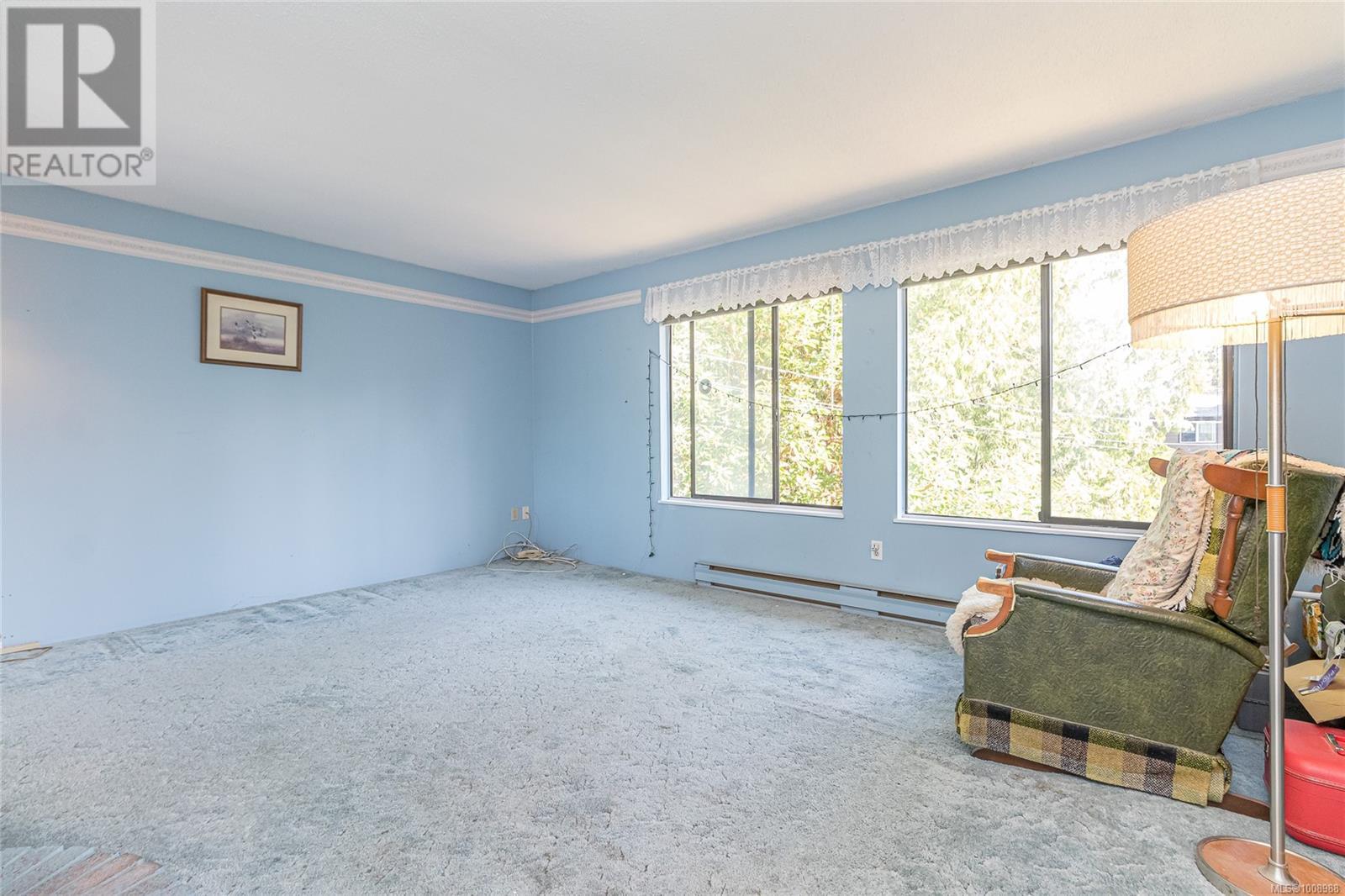 152 Cooper Pl