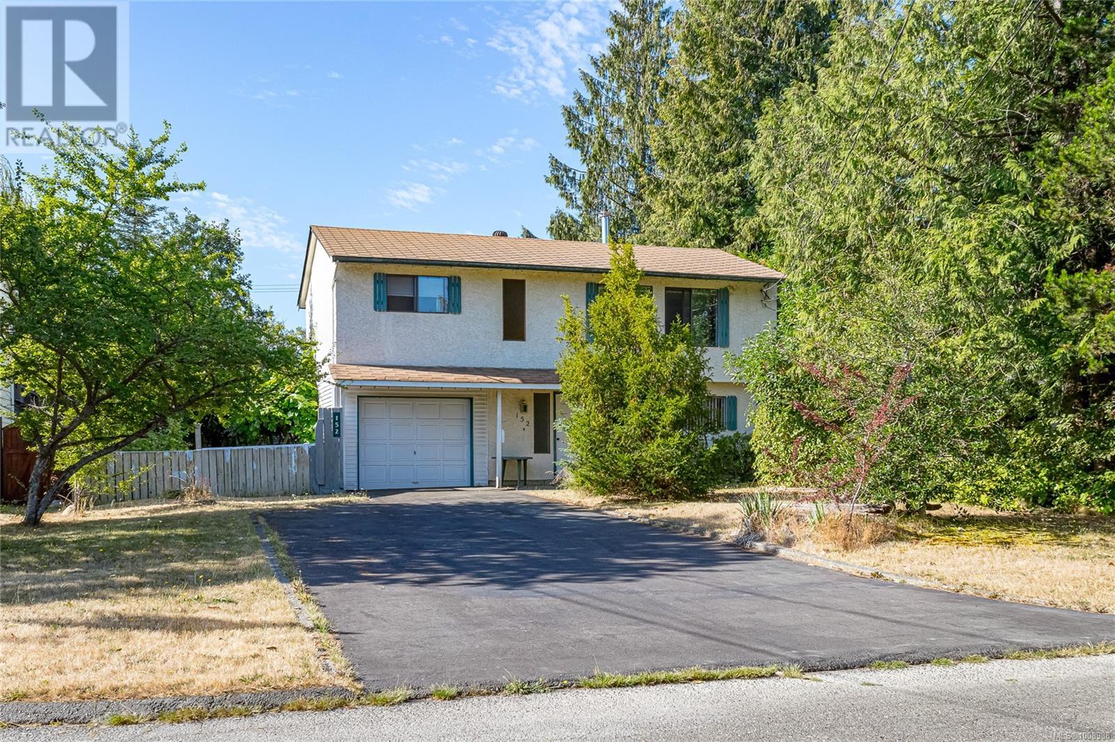 152 Cooper Pl