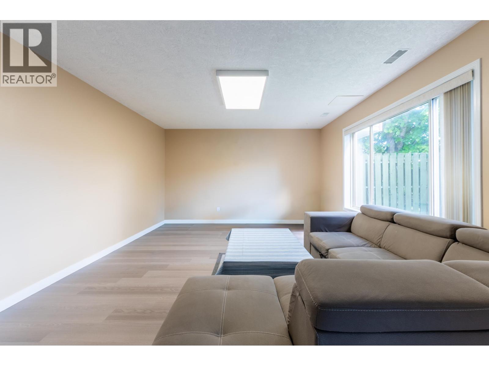 315 3307 WESTWOOD DRIVE