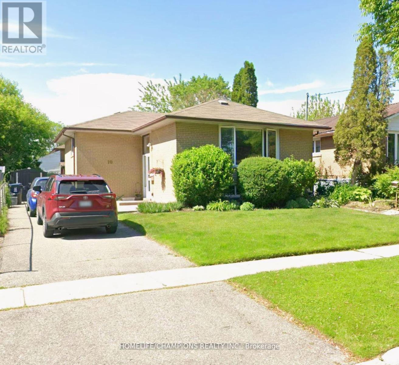 Photo 1 of 8 — 10 CUNARD STREET, Toronto (Eglinton East), ON M1J2N1