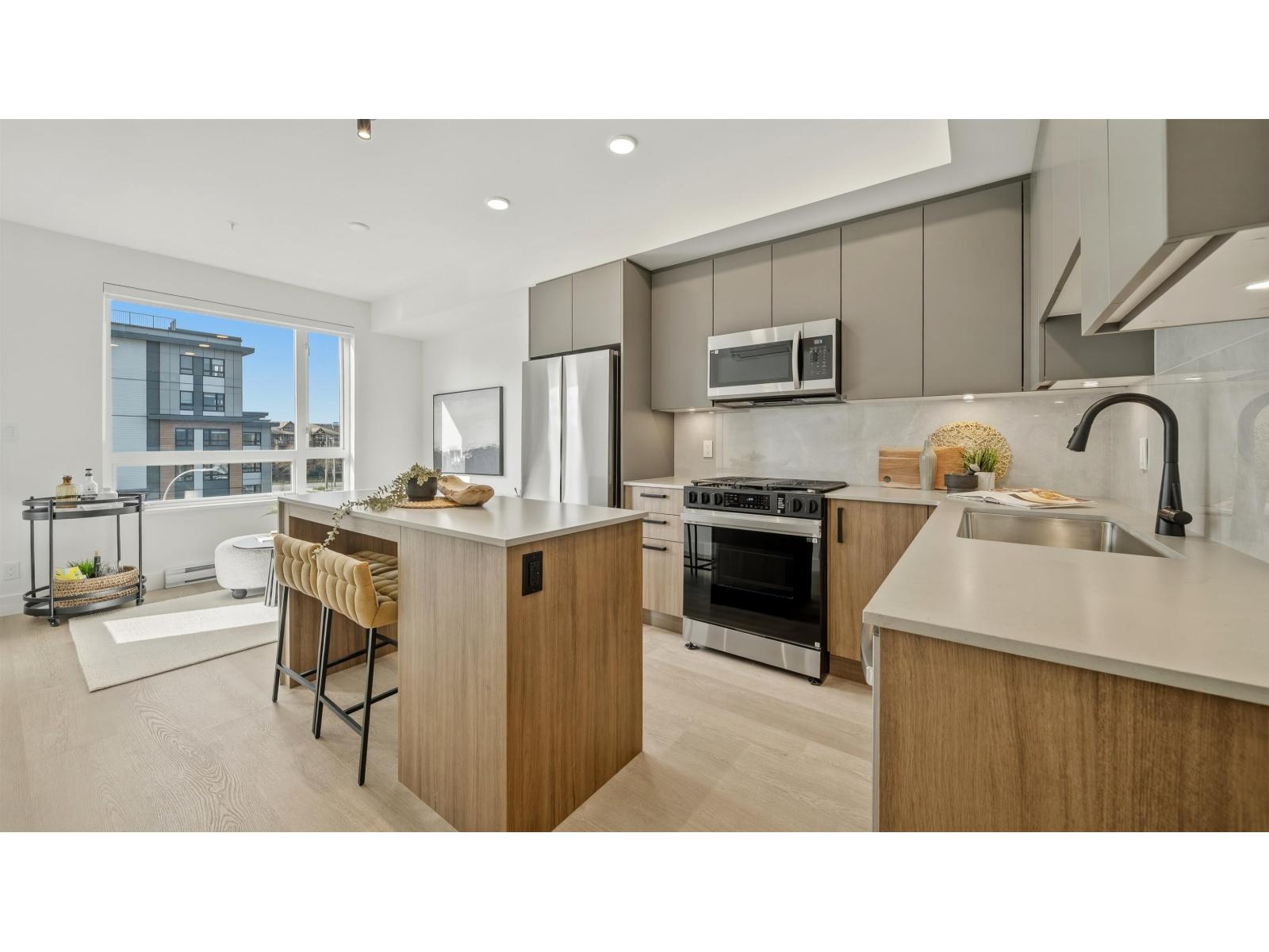 A209 8230 208B AVENUE